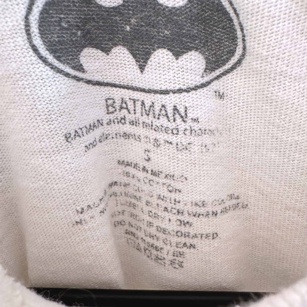 Batman Graphic T-Shirt Mens White Blue DC Comics Superhero Crew Neck Tee - Picture 4 of 4